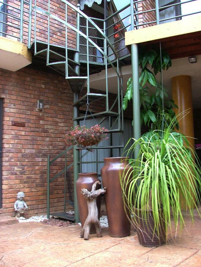 Francor Guesthouse Pretoria Exterior photo